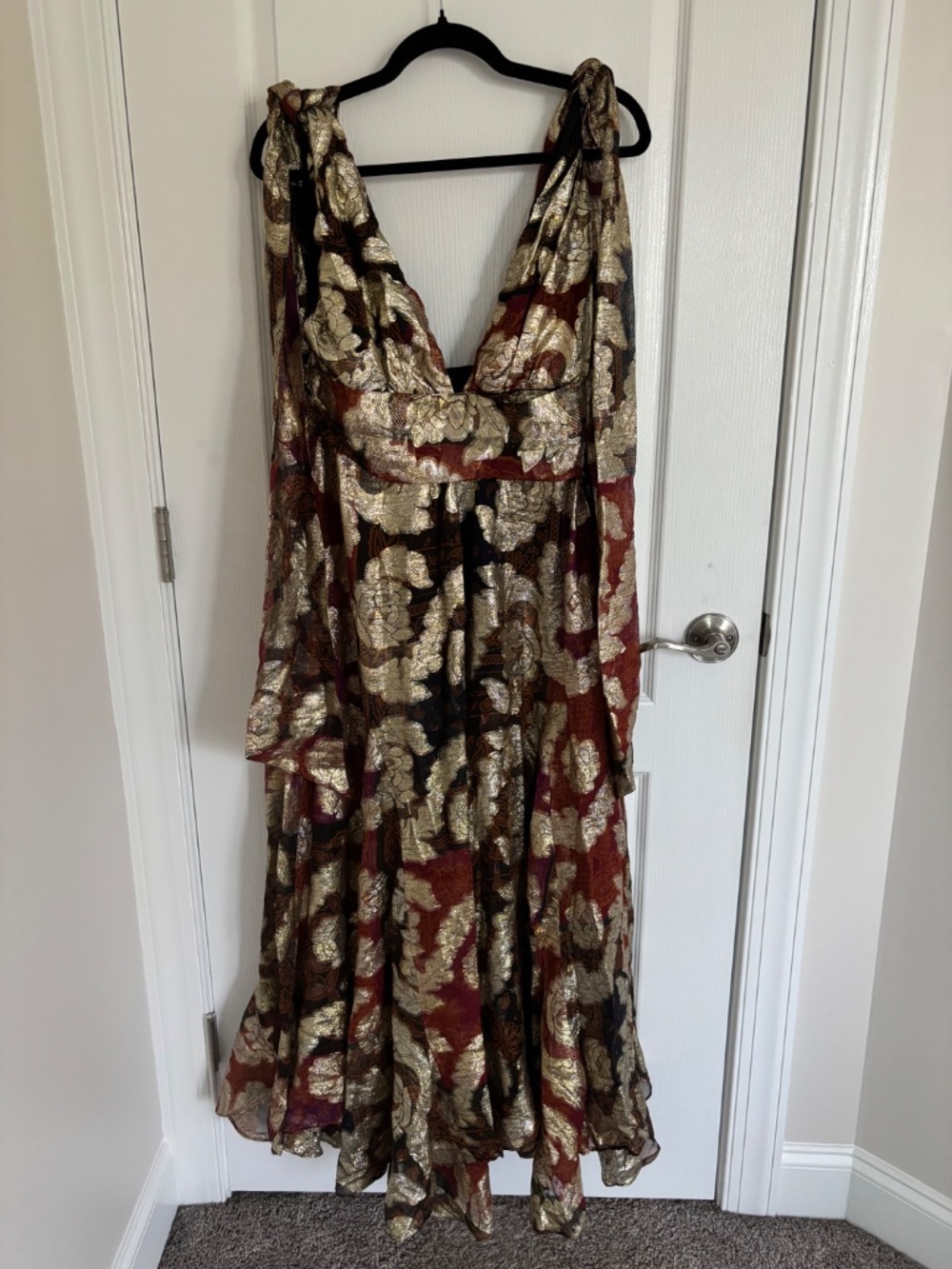 Farm Rio Lamé Jacquard Maxi Dress - Picture 3 of 11